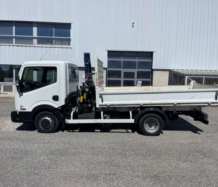 Nissan Cabstar NT400 130 CH