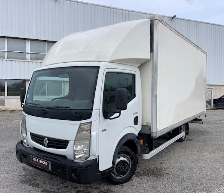 Renault Maxity 140 CH